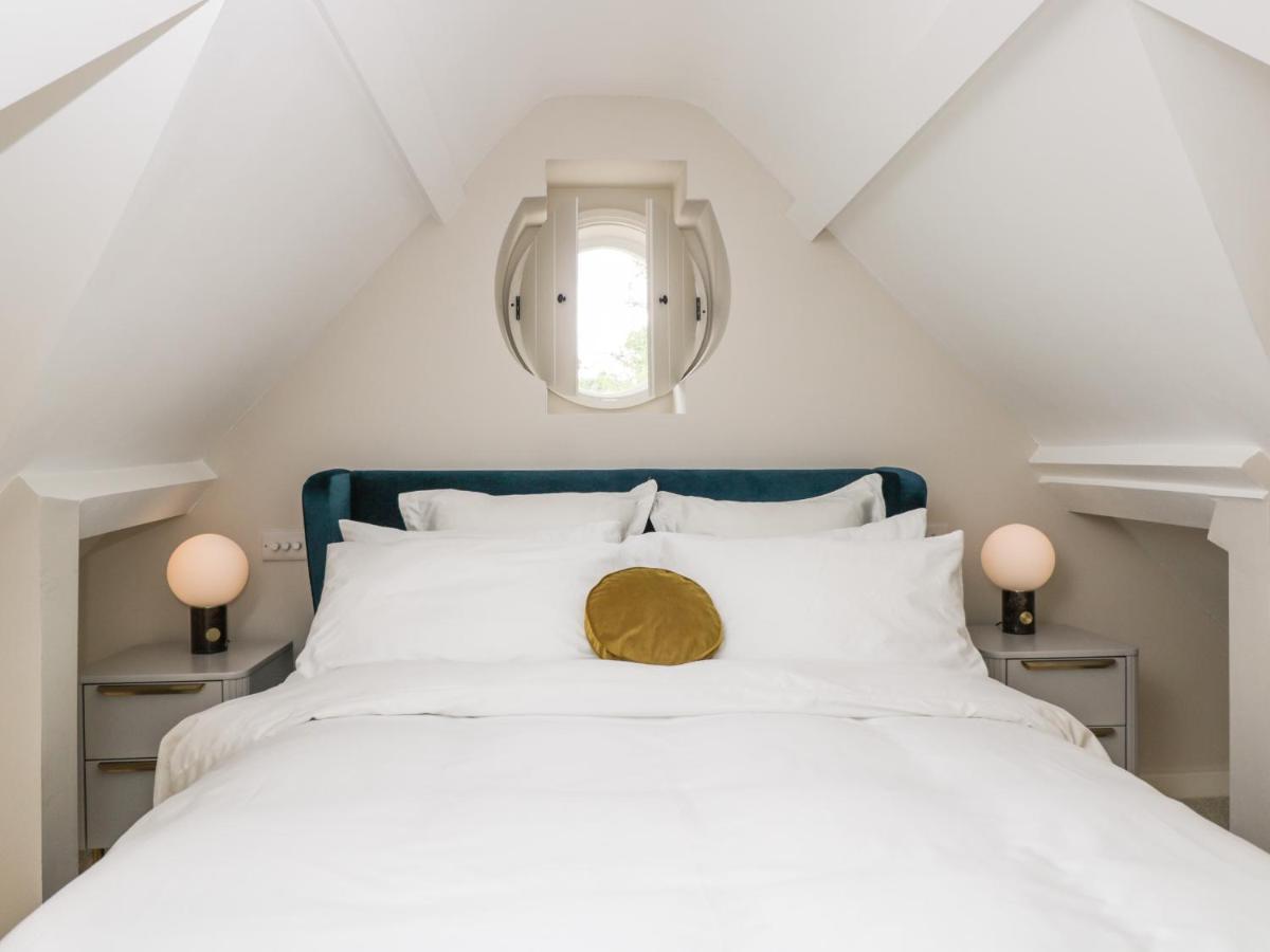 The Hayloft Villa Tetbury Bagian luar foto